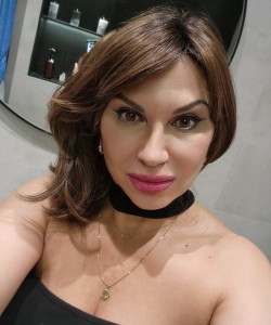 Частная массажистка Лола 