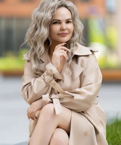 Частная массажистка Лея 