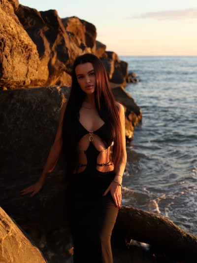 Частная массажистка Эмилия 