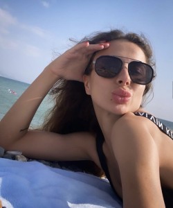 Частная массажистка Вика 