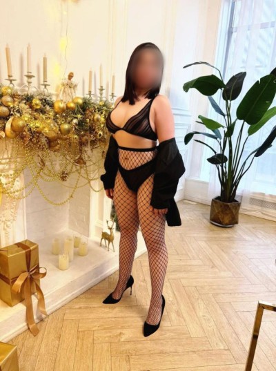 Частная массажистка Ясмина, 29 лет, Москва - фото 1